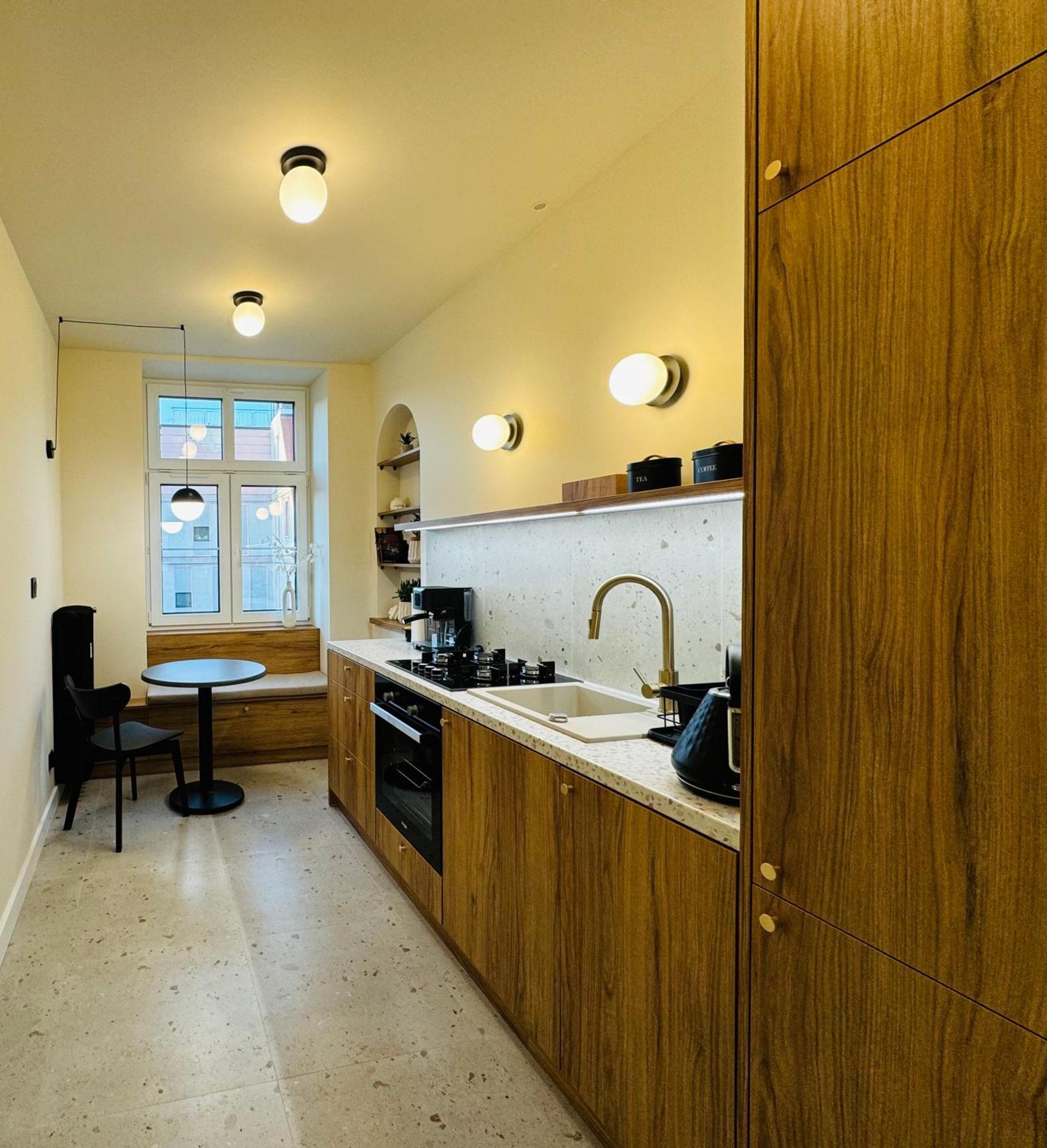 Apartement Starowka Jelenia Góra Buitenkant foto