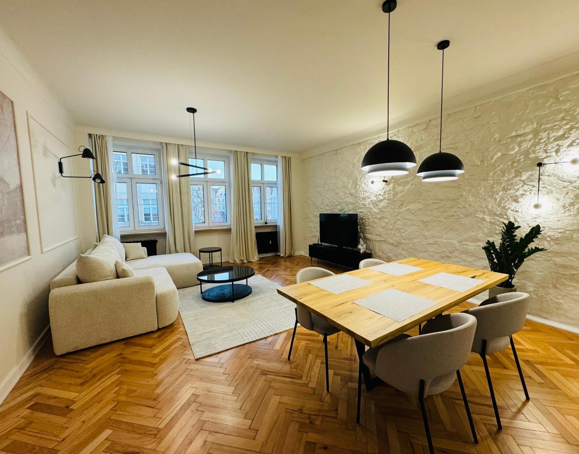 Apartement Starowka Jelenia Góra Buitenkant foto